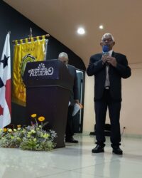 Presidente Orlando Garcia dirige sus palabras